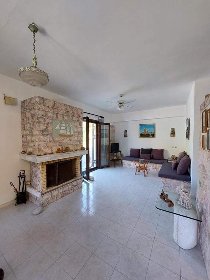 Holiday home Dimitrios *